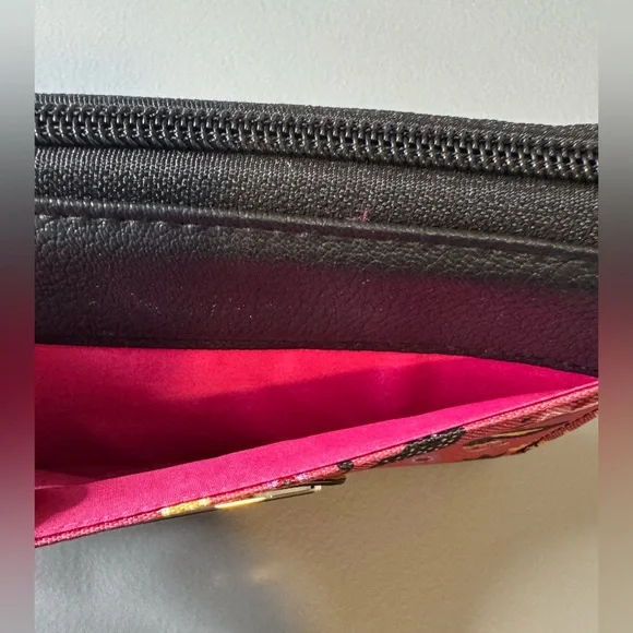 Lily Bloom Butterfly Meadow wallet with detachable mirror - Picture 2 of 6